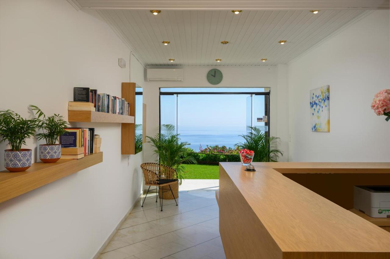 Hermes Sea View Stalos Exterior foto