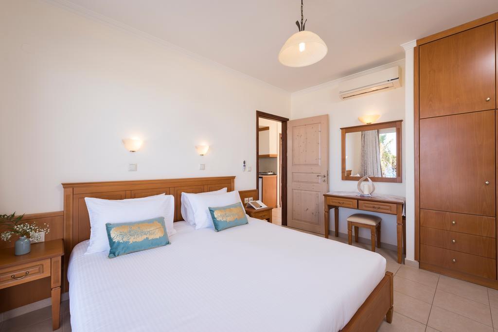 Hermes Sea View Stalos Exterior foto