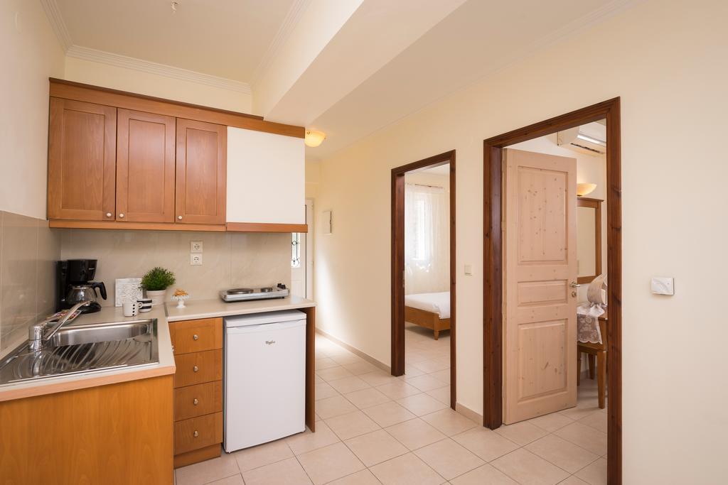Hermes Sea View Stalos Exterior foto