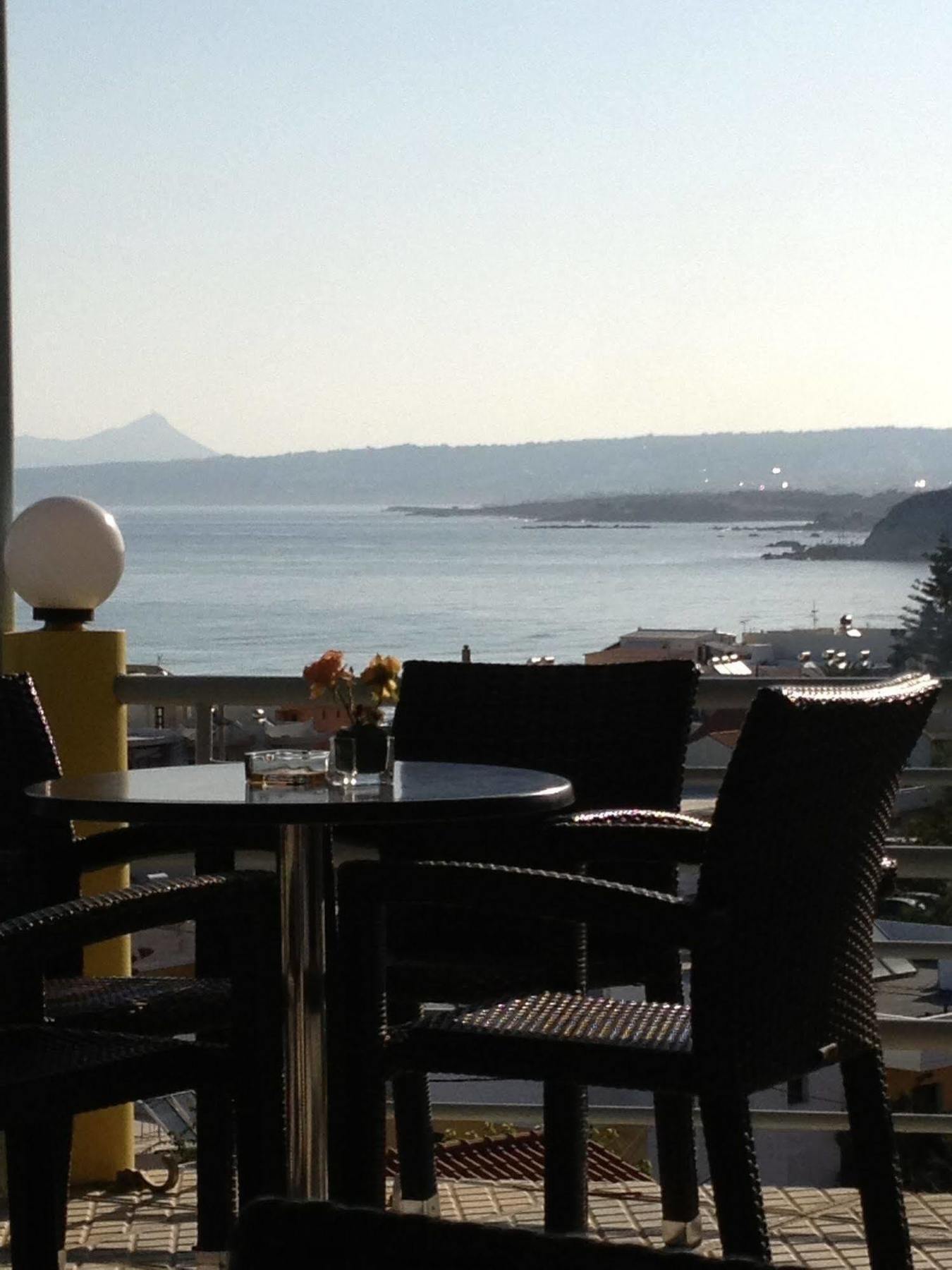 Hermes Sea View Stalos Exterior foto